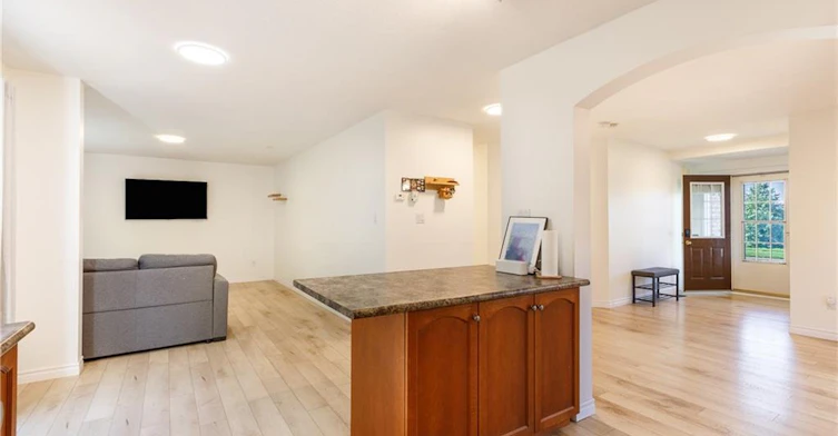 198 Charlotta Street, Township of Wilmot, ON, N3A 4M8 - 11