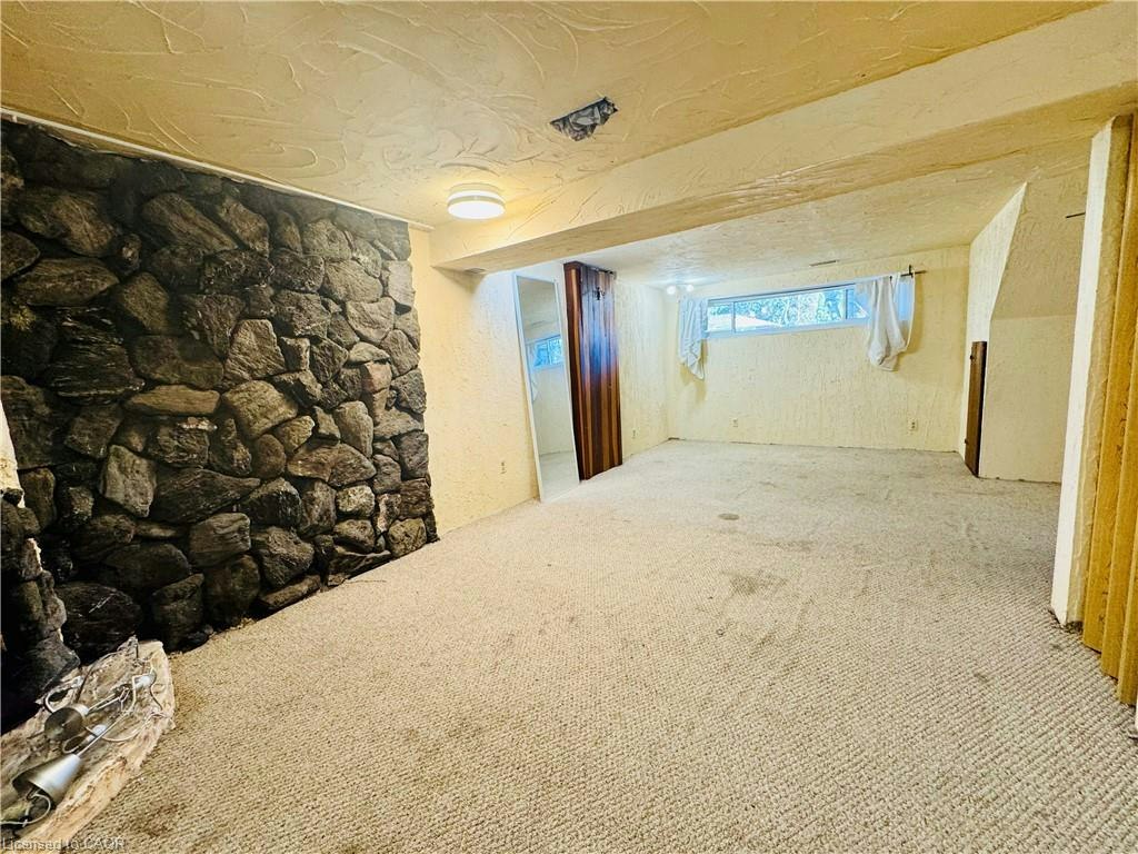 46 Greyfriar Drive, Hamilton, ON, L9C 4S2 - 15