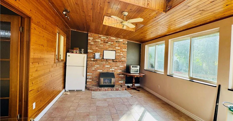 46 Greyfriar Drive, Hamilton, ON, L9C 4S2 - 11
