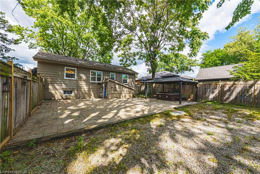 433 Belvenia Road, Burlington, ON, L7L 1T2 - 12