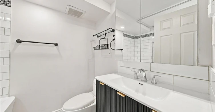 433 Belvenia Road, Burlington, ON, L7L 1T2 - 11