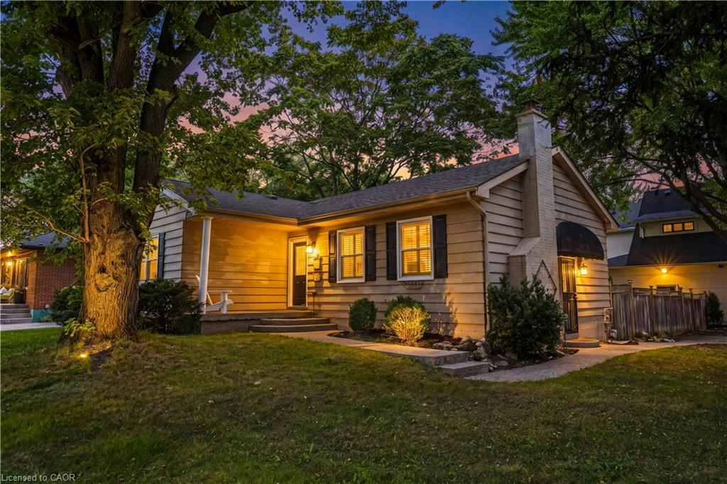433 Belvenia Road, Burlington, ON, L7L 1T2