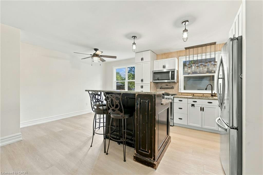 433 Belvenia Road, Burlington, ON, L7L 1T2 - 3