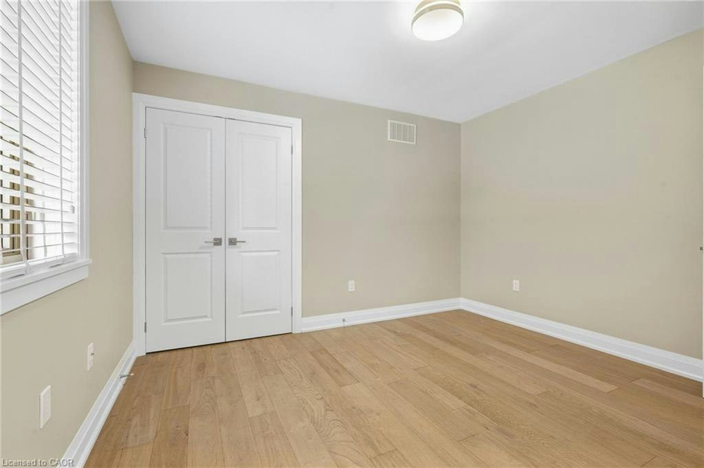 MAIN-707 King Road, Burlington, ON, L7T 3K5 - 17