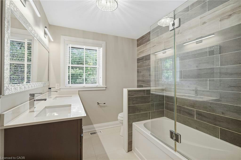 MAIN-707 King Road, Burlington, ON, L7T 3K5 - 11