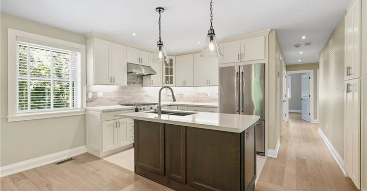 MAIN-707 King Road, Burlington, ON, L7T 3K5 - 7