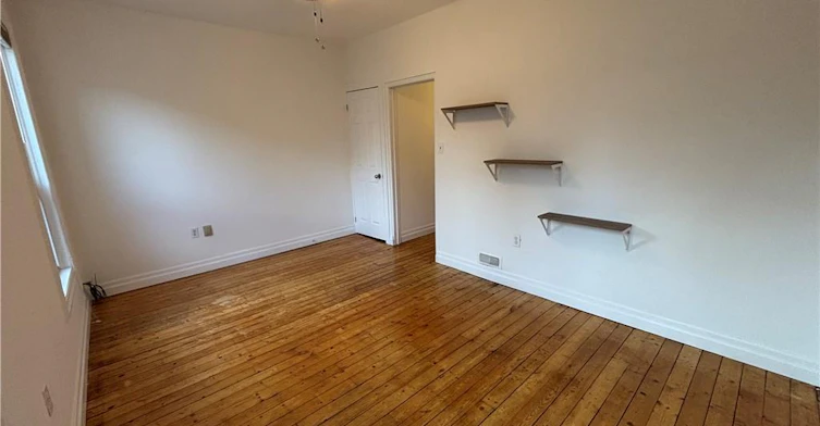 2 (UPPER LEVEL)-300 Bold Street, Hamilton, ON, L8P 1W4 - 9