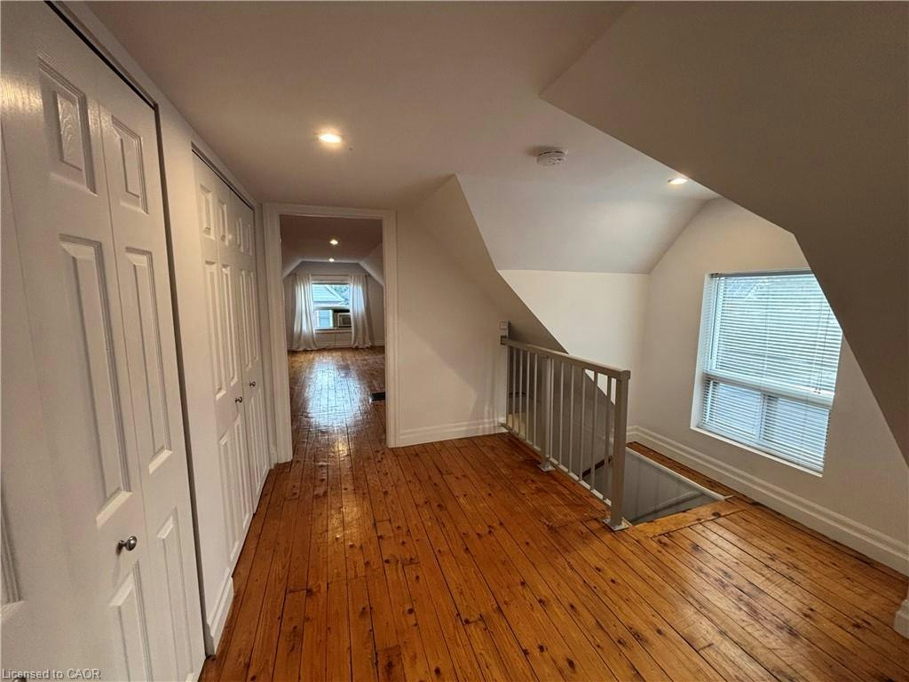 2 (UPPER LEVEL)-300 Bold Street, Hamilton, ON, L8P 1W4 - 13
