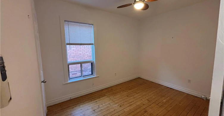 2 (UPPER LEVEL)-300 Bold Street, Hamilton, ON, L8P 1W4 - 7