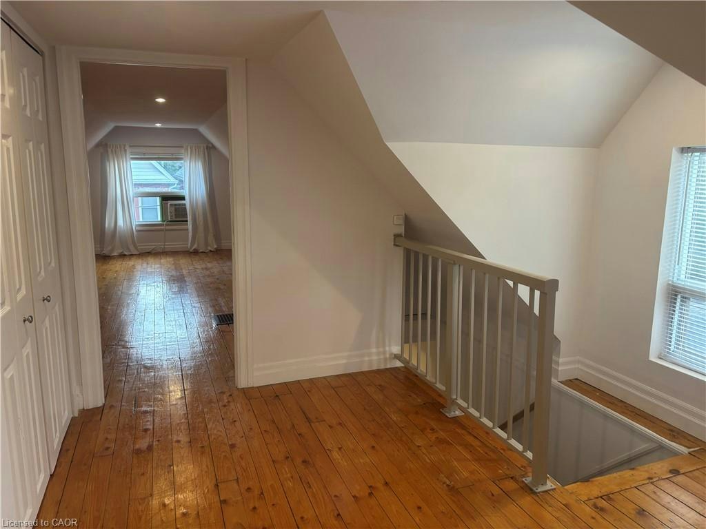 2 (UPPER LEVEL)-300 Bold Street, Hamilton, ON, L8P 1W4 - 14