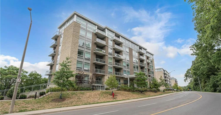 504-455 Charlton Avenue E, Hamilton, ON, L8N 0B2
