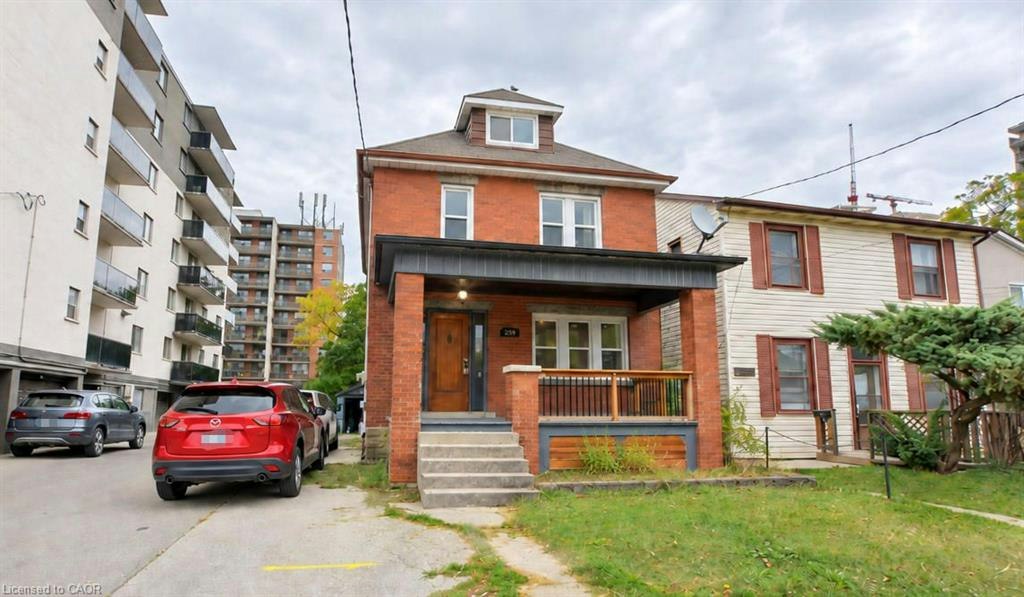 230 Duke Street, Hamilton, ON, L8P 1Y3