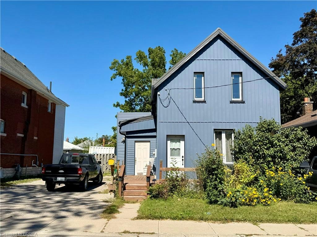 112 Arthur Street, Brantford, ON, N3S 3J4