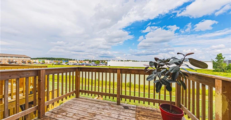 94 Laguna Village Crescent, Hamilton, ON, L0R 1P0 - 8
