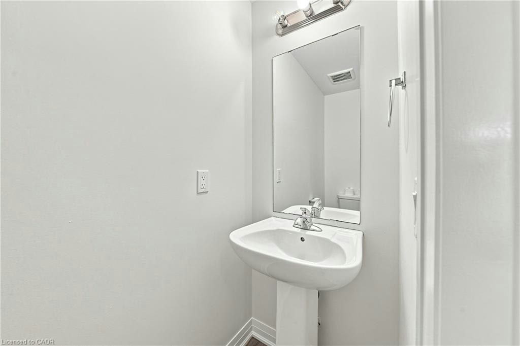 94 Laguna Village Crescent, Hamilton, ON, L0R 1P0 - 10