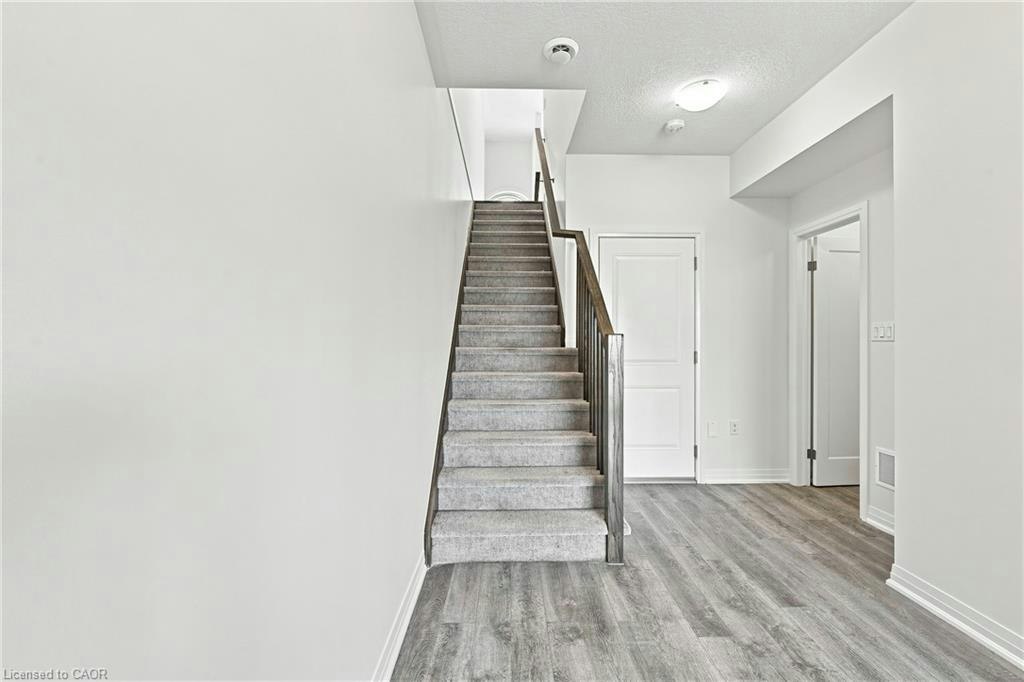 94 Laguna Village Crescent, Hamilton, ON, L0R 1P0 - 19