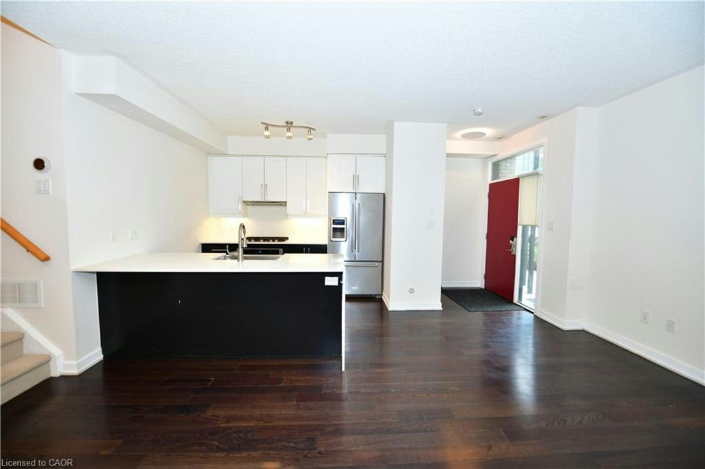 3-4080 Parkside Village Drive, Mississauga, ON, L5B 0K2 - 4