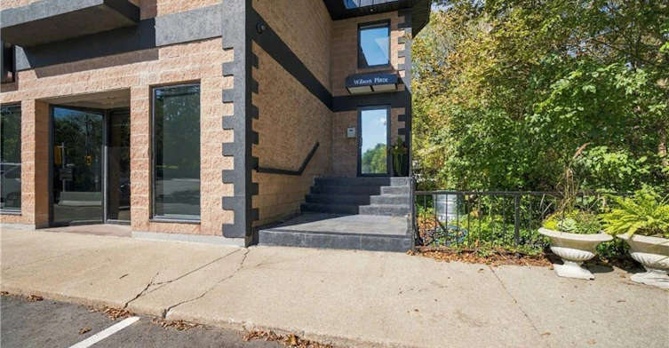 205-469 Wilson Street E, Hamilton, ON, L9G 2C4 - 2