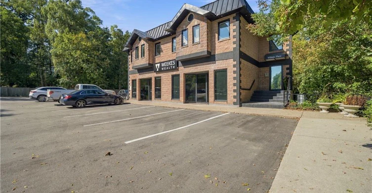205-469 Wilson Street E, Hamilton, ON, L9G 2C4