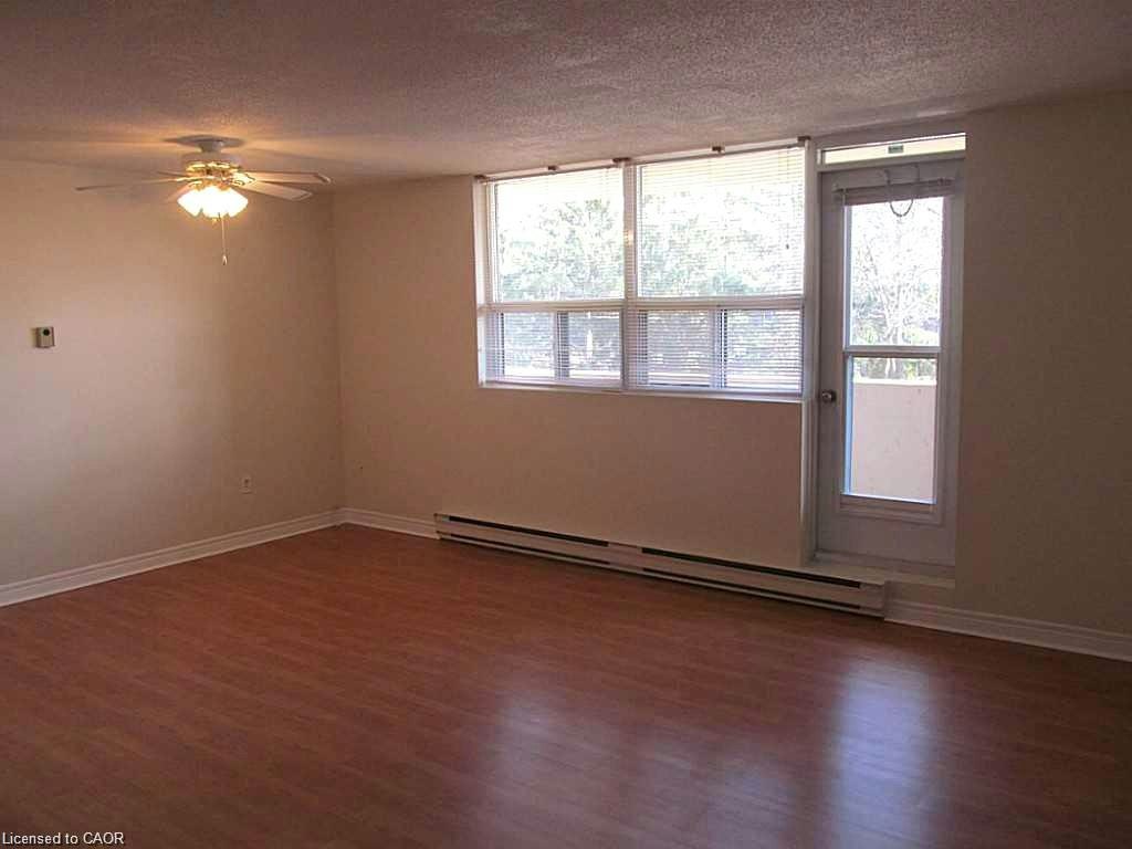 209-700 Dynes Road, Burlington, ON, L7N 3M2 - 11