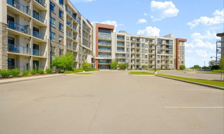 125 Shoreview Place