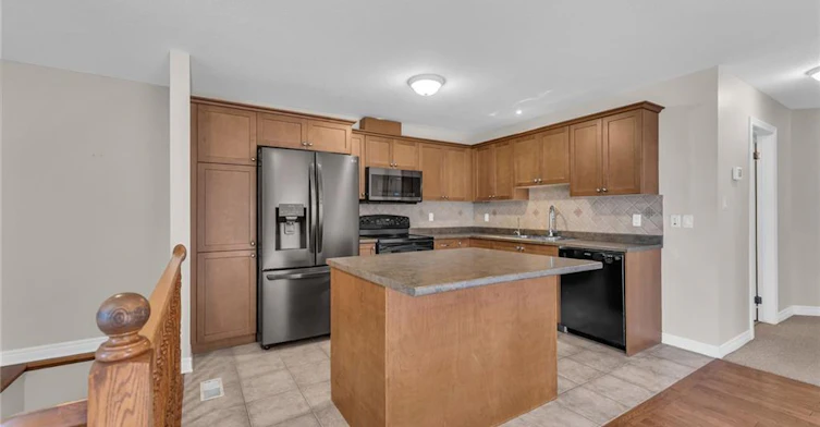 143 Anastasia Boulevard, West Lincoln, ON, L0R 2A0 - 3