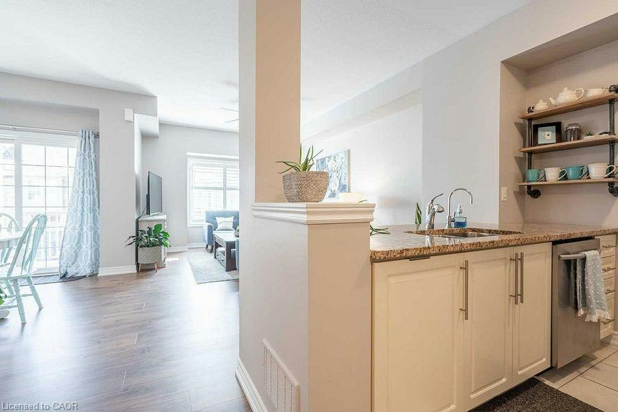 51-515 Winston Road, Grimsby, ON, L3M 0C8 - 5