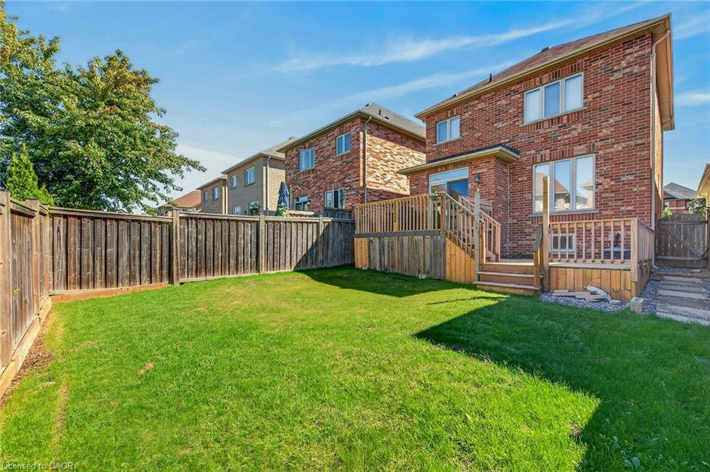 44 Matteo Trail, Hamilton, ON, L9B 0E6 - 44