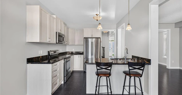 44 Matteo Trail, Hamilton, ON, L9B 0E6 - 17