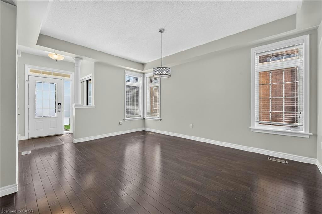 44 Matteo Trail, Hamilton, ON, L9B 0E6 - 8