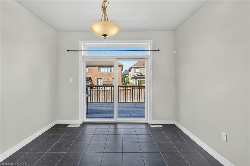 44 Matteo Trail, Hamilton, ON, L9B 0E6 - 19