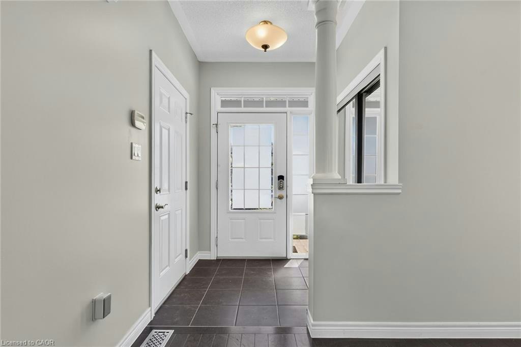 44 Matteo Trail, Hamilton, ON, L9B 0E6 - 5