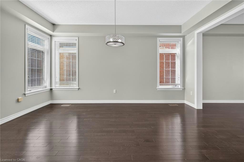 44 Matteo Trail, Hamilton, ON, L9B 0E6 - 7