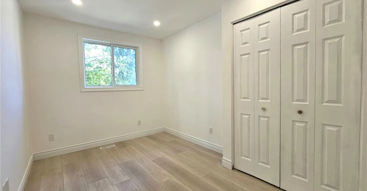 Main-107 Stirling Macgregor Drive, Cambridge, ON, N1S 4R3 - 11