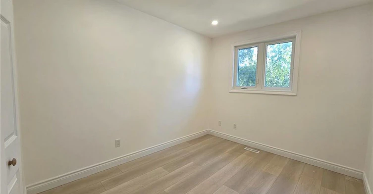 Main-107 Stirling Macgregor Drive, Cambridge, ON, N1S 4R3 - 14