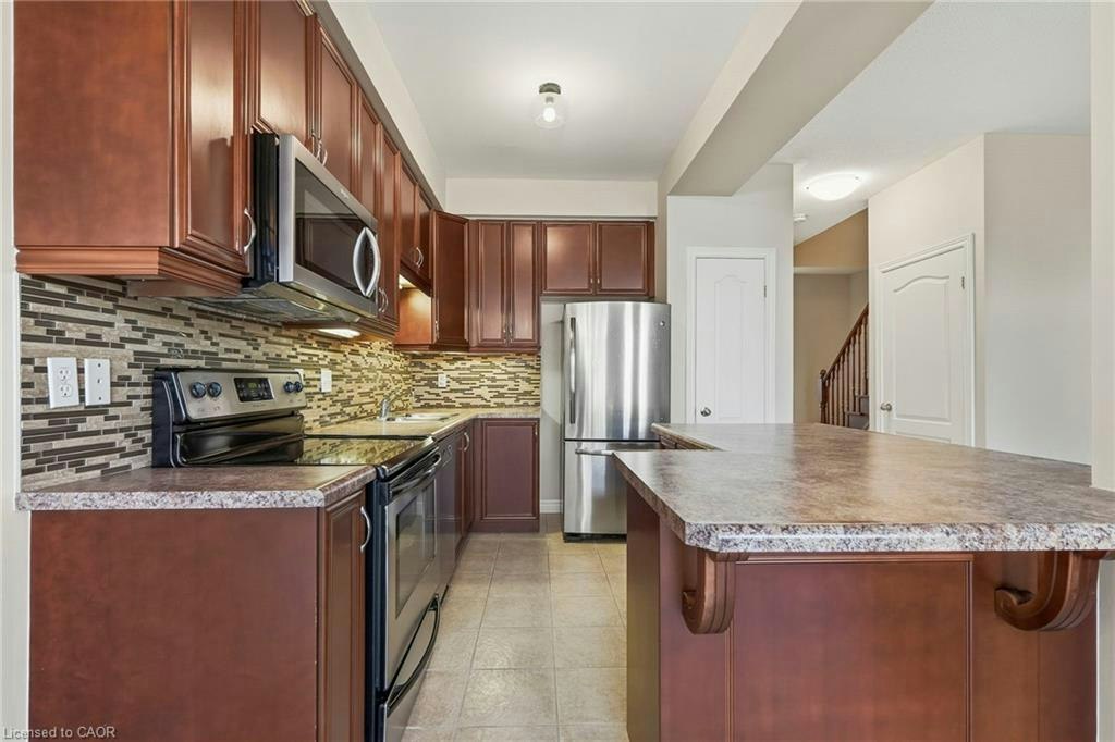 108 Marina Point Crescent, Hamilton, ON, L8E 0E4 - 4