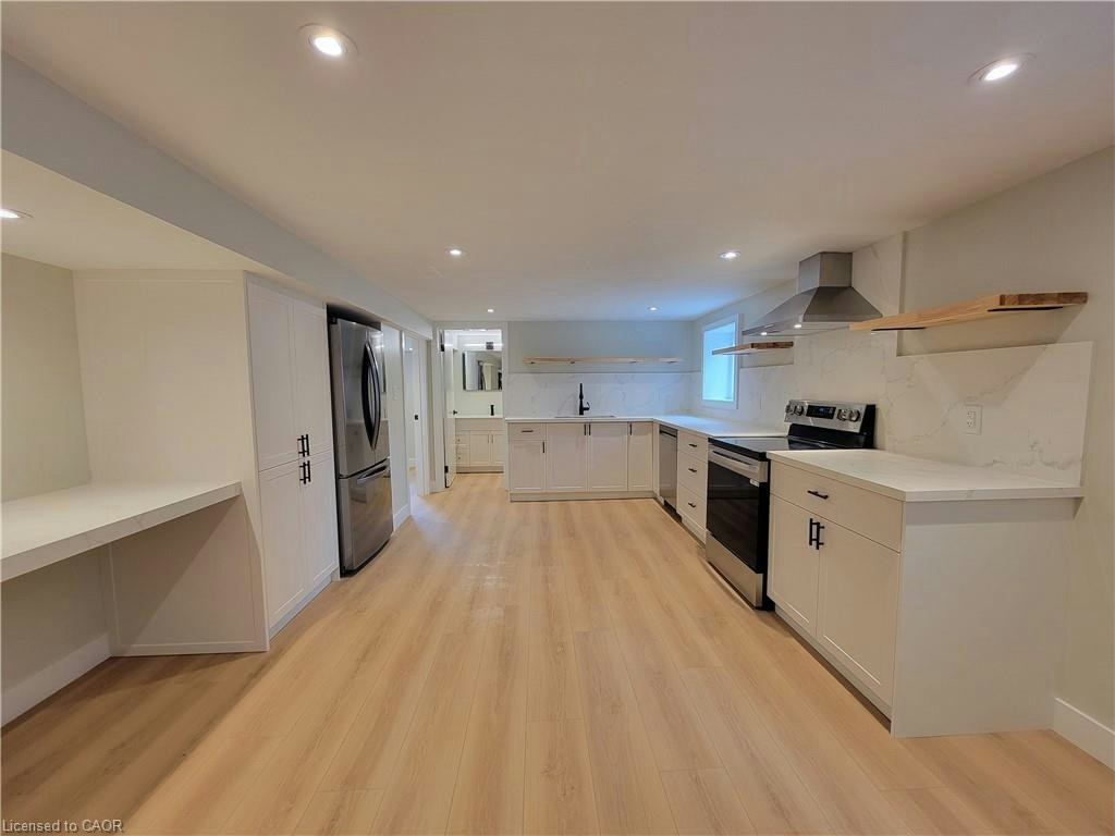 LOWER-125 East 31st Street, Hamilton, ON, L8V 3P3 - 4