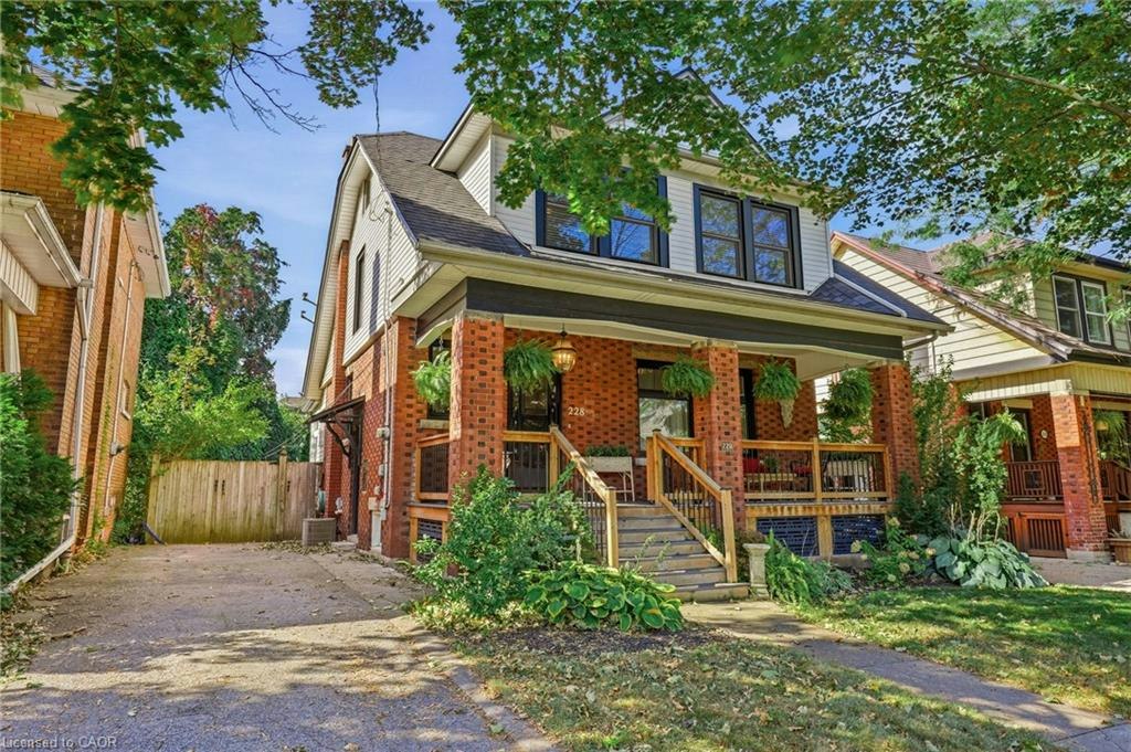 228 Sherman Avenue S, Hamilton, ON, L8M 2R3