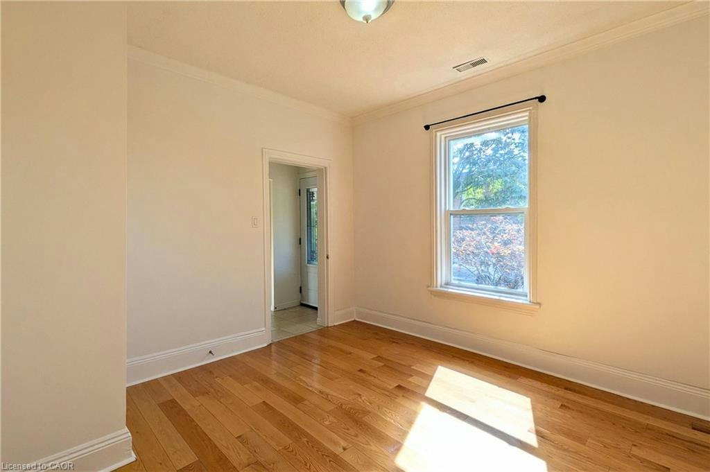 12 Nelson Street, Hamilton, ON, L8P 1G3 - 11
