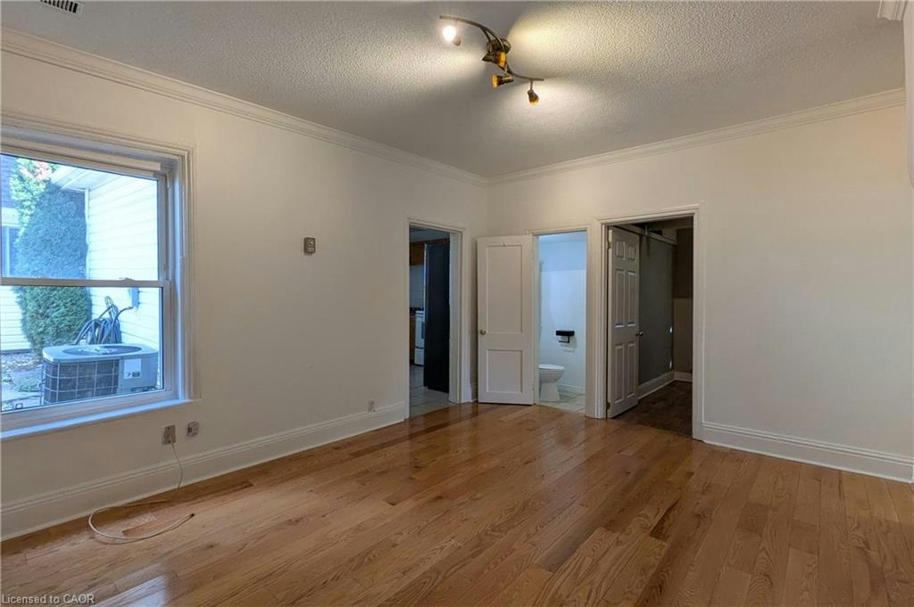 12 Nelson Street, Hamilton, ON, L8P 1G3 - 5