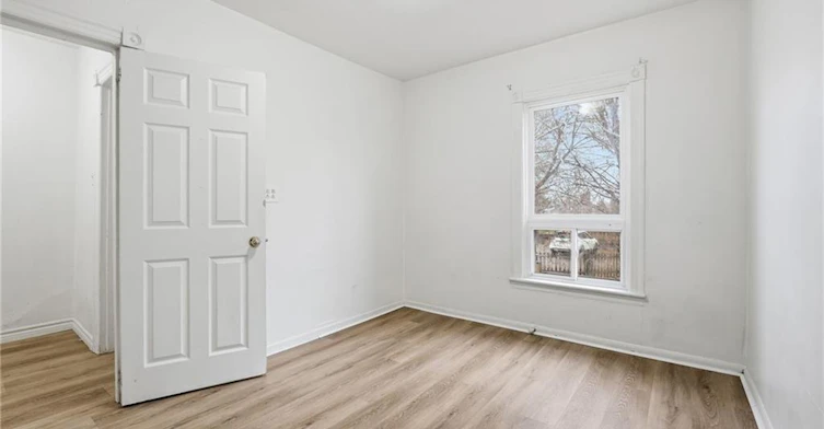 39 Burlington Street E, Hamilton, ON, L8L 4G3 - 15