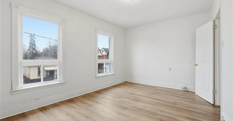 39 Burlington Street E, Hamilton, ON, L8L 4G3 - 20