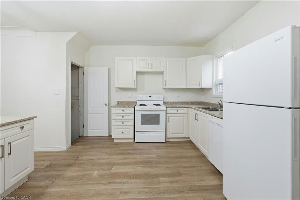 39 Burlington Street E, Hamilton, ON, L8L 4G3 - 10