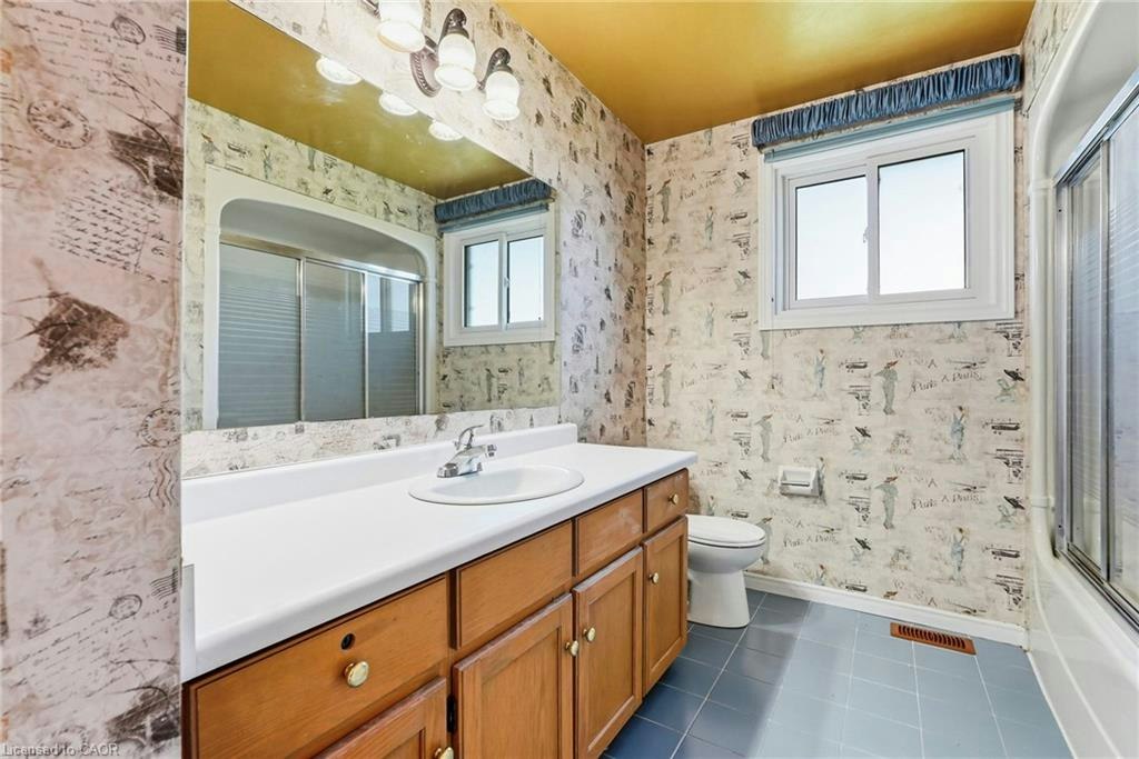 121 First Road W, Hamilton, ON, L8J 2S6 - 33