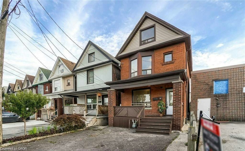 1-32 Lloyd Street, Hamilton, ON, L8L 3H4