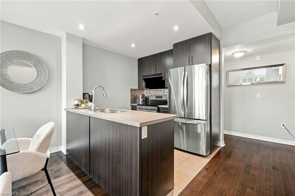 105-427 Aberdeen Avenue, Hamilton, ON, L8P 2S4 - 12