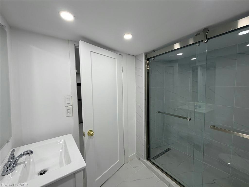 BSMT-804 St Clair Avenue W, Toronto, ON, M6C 1B6 - 2