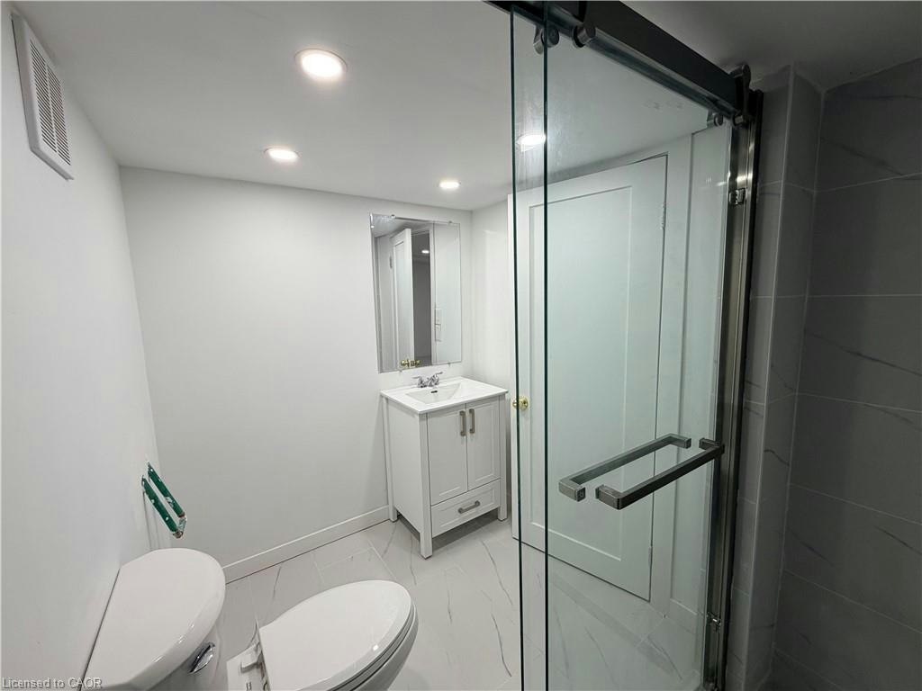 BSMT-804 St Clair Avenue W, Toronto, ON, M6C 1B6 - 5