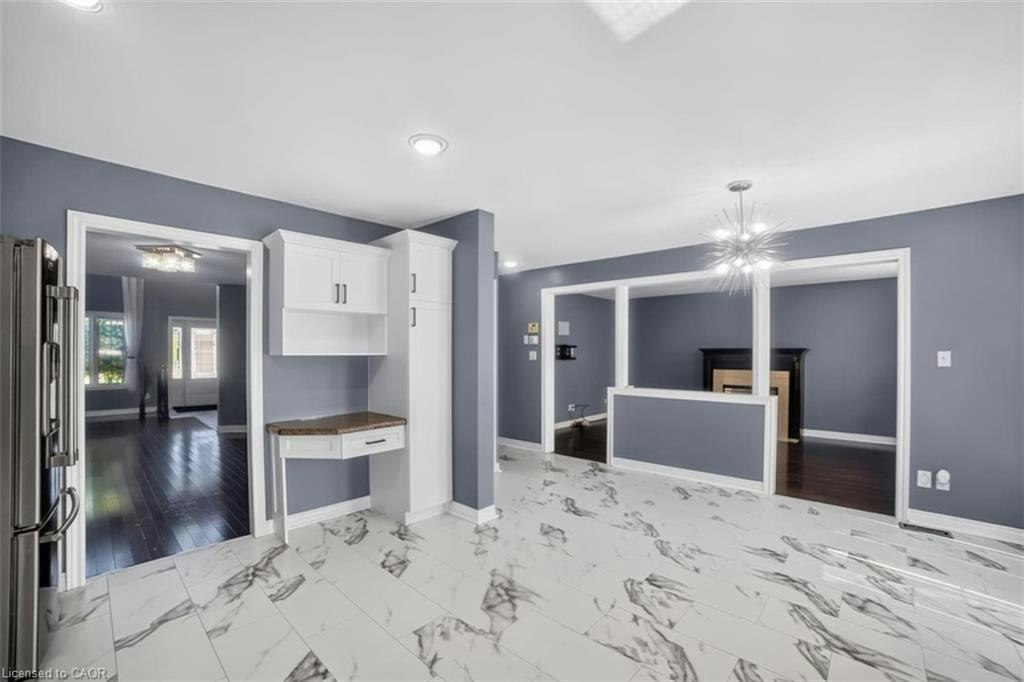19 Konstantine Court, Hamilton, ON, L9B 2T3 - 14