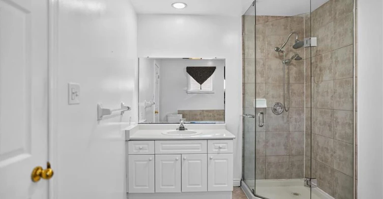 19 Konstantine Court, Hamilton, ON, L9B 2T3 - 24
